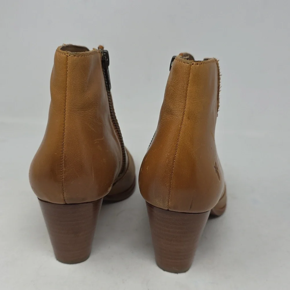 Frye Women's Brown Leather Ankle Booties Size 6